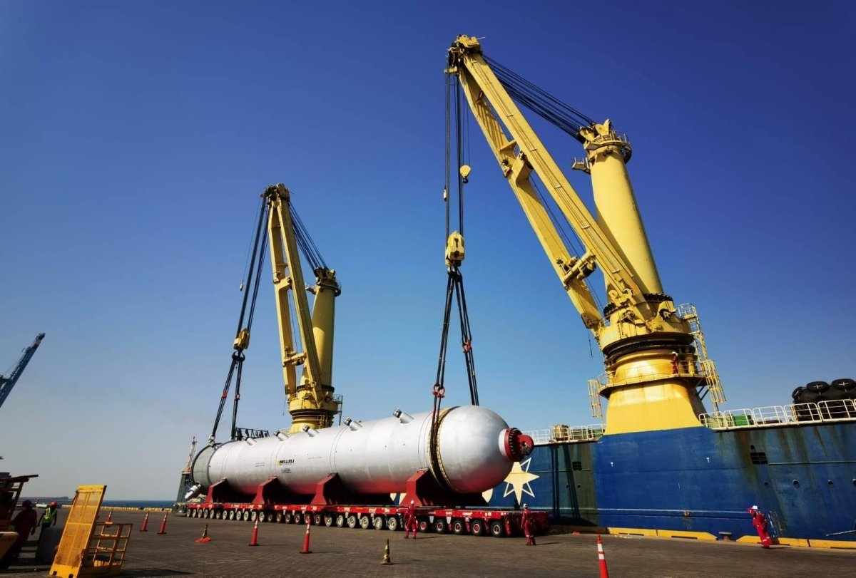 Heavy Equipment & Project Cargo